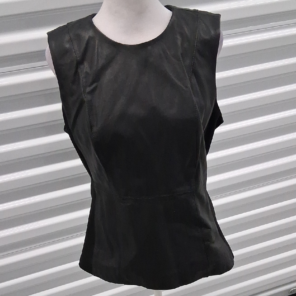 G.I.L.I Sleeveless Leather Top